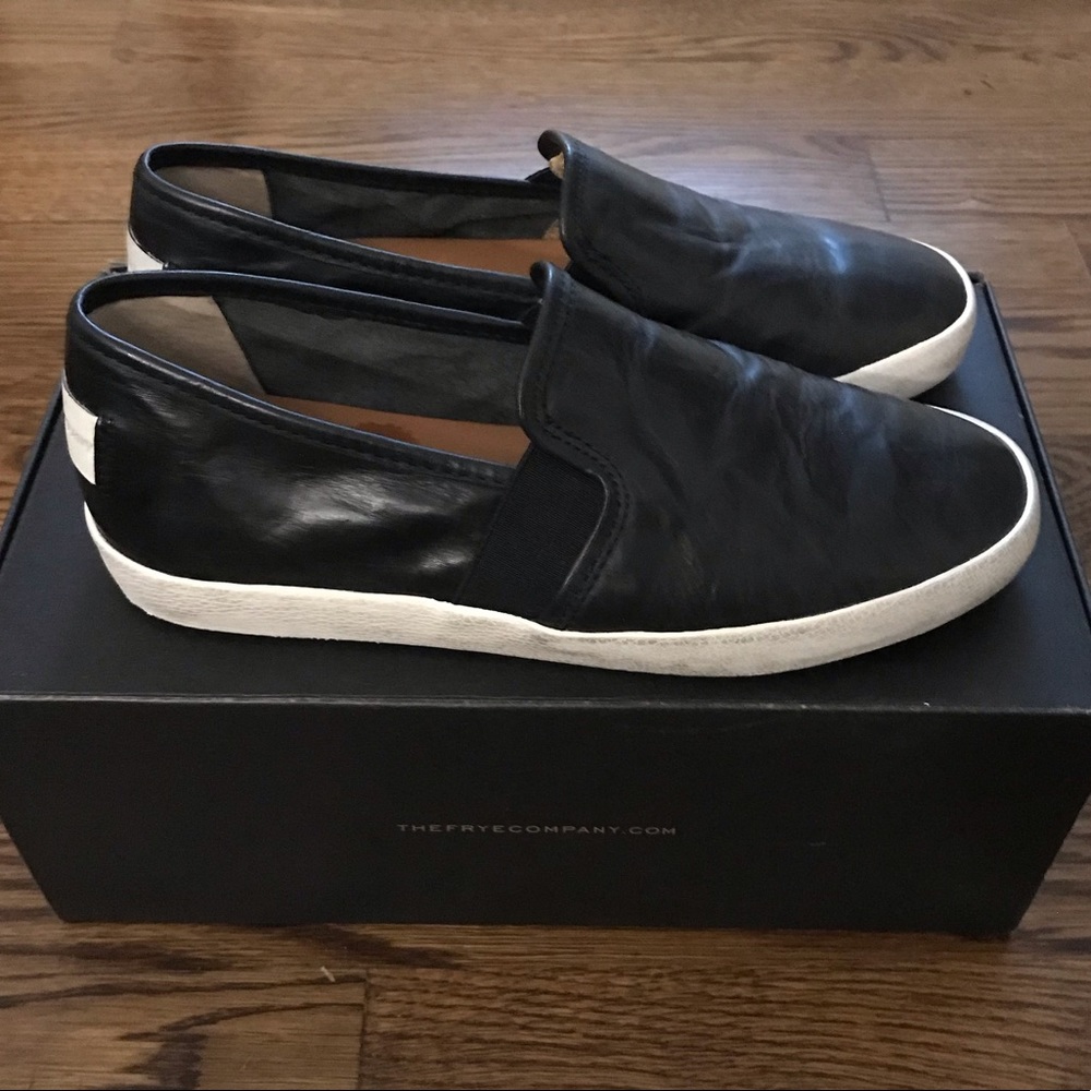 FRYE Shoes | Dylan Slip On Sneaker | black NWT